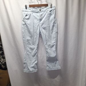 Lee light blue jeans size 12M